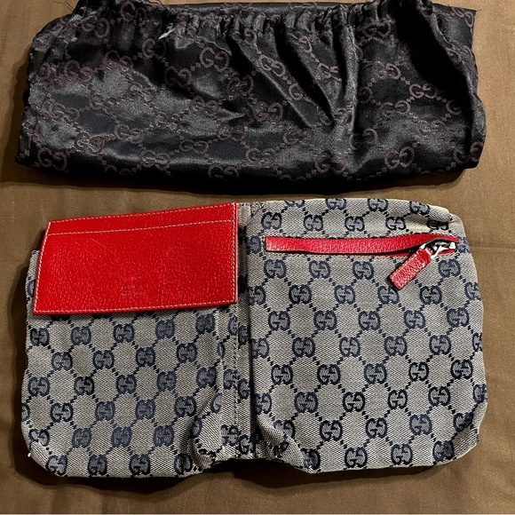 Authentic GENTLY used Gucci Waist/Fanny Pack Canvas Leather Red & Blue Pouch - Picture 4 of 7